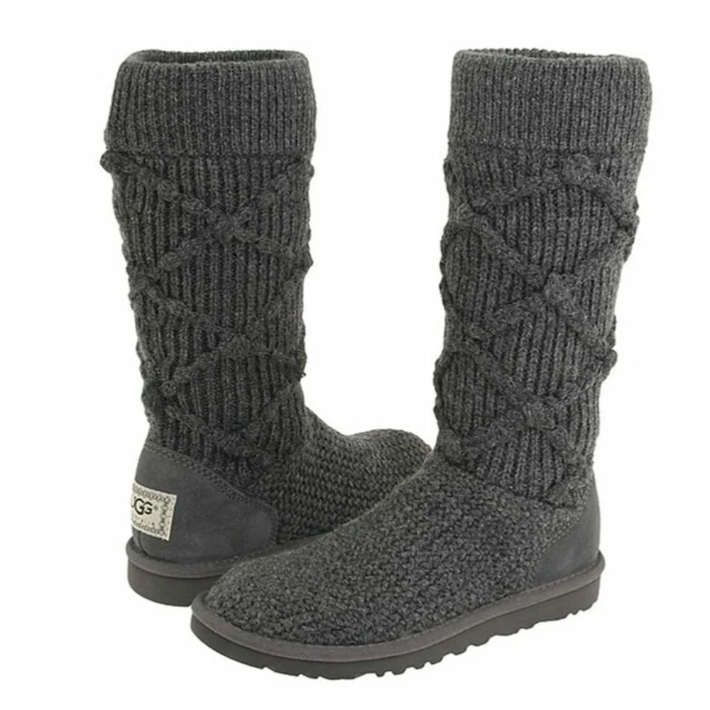 UGG Gray Winter Knit Boots with Cozy Design - Picture 1 of 3
